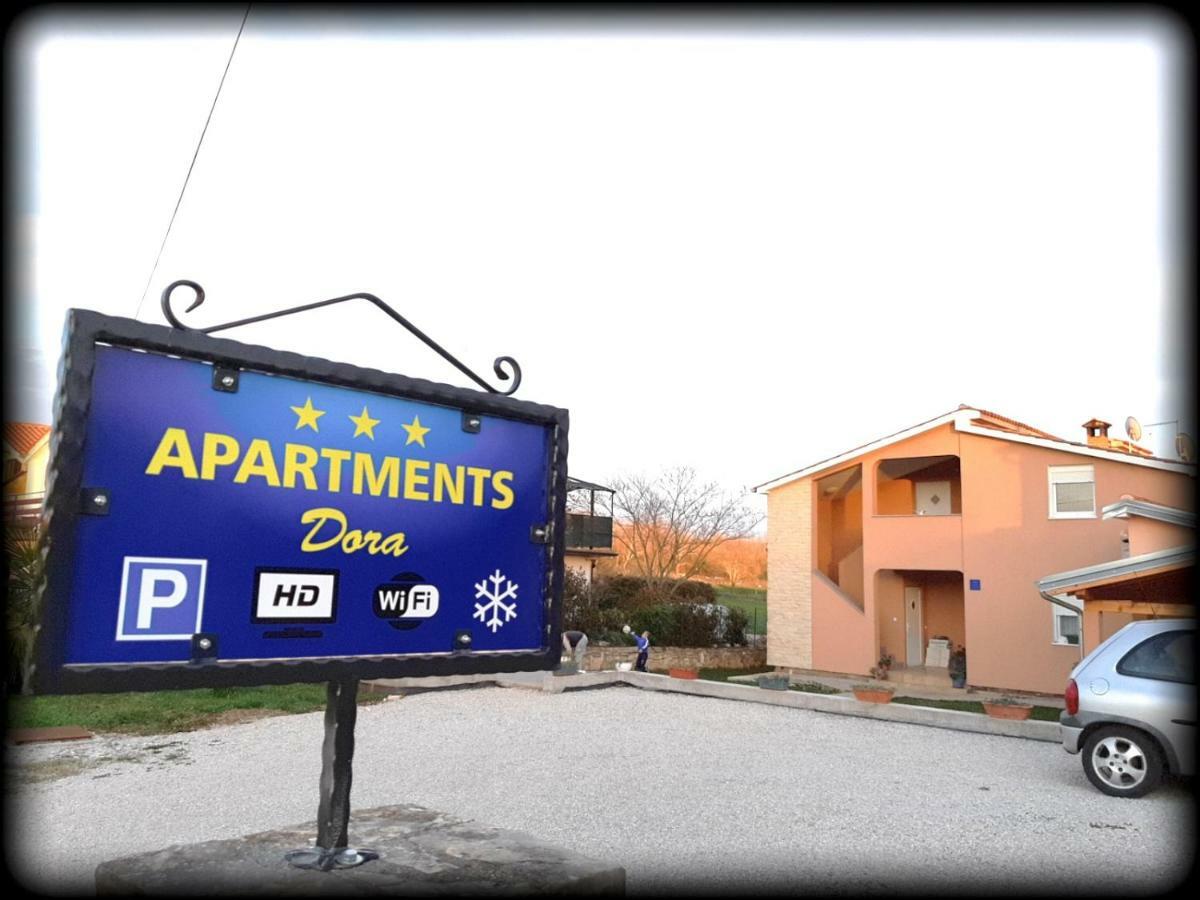 Apartments Dora Poreč Dış mekan fotoğraf